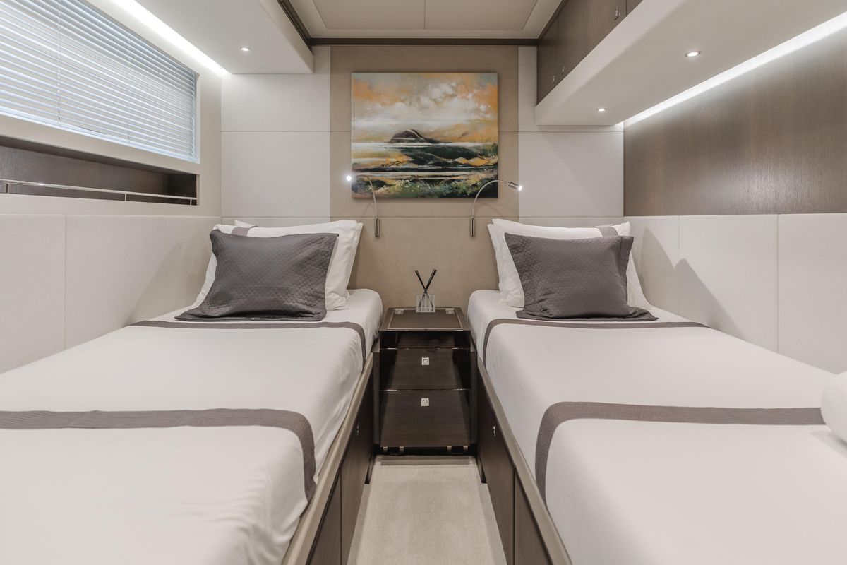 2016 Van der Valk 78 