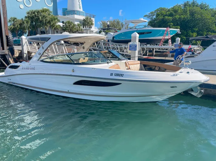 It´s All Good Yacht Photos Pics 