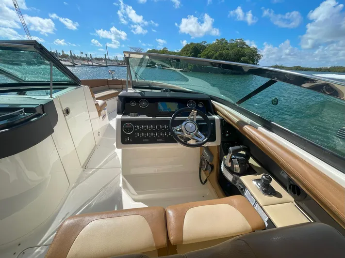 It´s All Good Yacht Photos Pics 