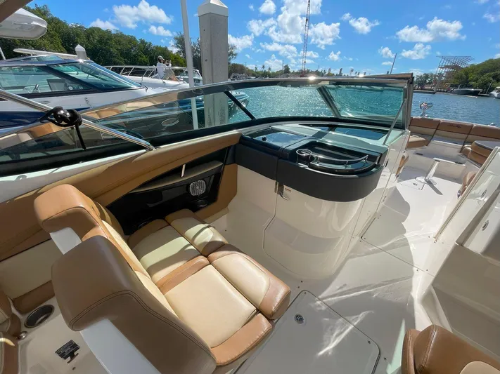 It´s All Good Yacht Photos Pics 