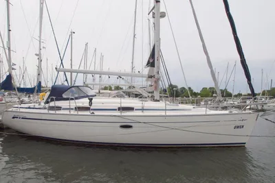 2006 Bavaria Cruiser 37