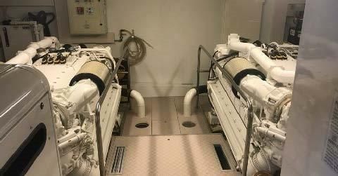 2012 Ferretti Yachts 88 