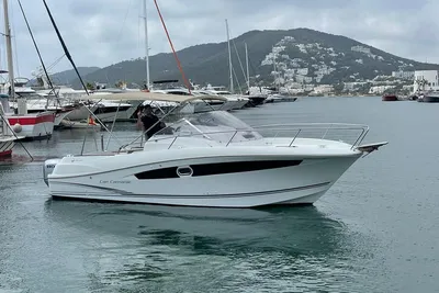 2016 Jeanneau Cap Camarat 8.5 WA