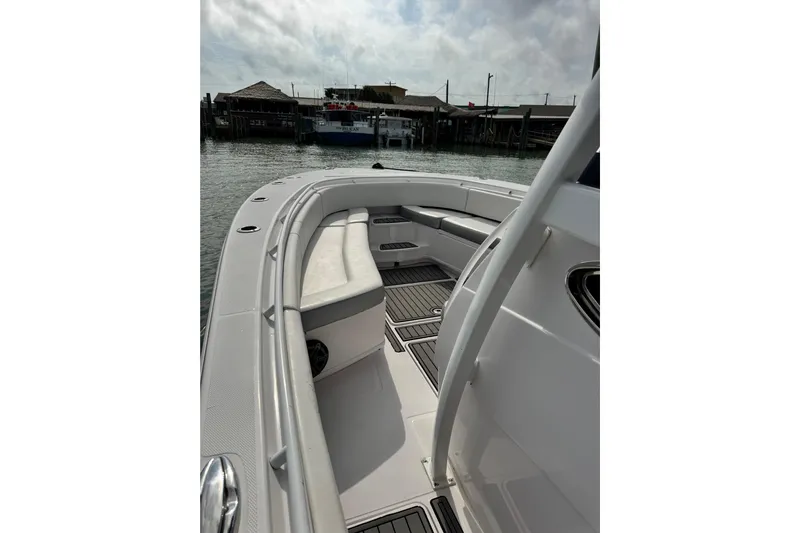  Yacht Photos Pics 2018 Fountain 34 Center Console boat interior with seating and deck view.