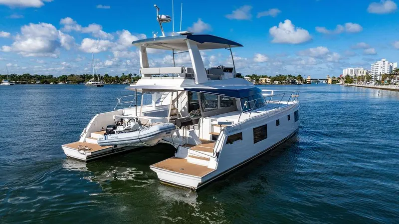 Ziba Yacht Photos Pics 