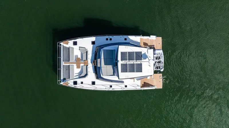 Ziba Yacht Photos Pics 