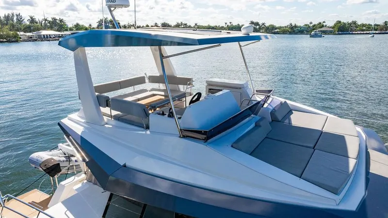 Ziba Yacht Photos Pics 