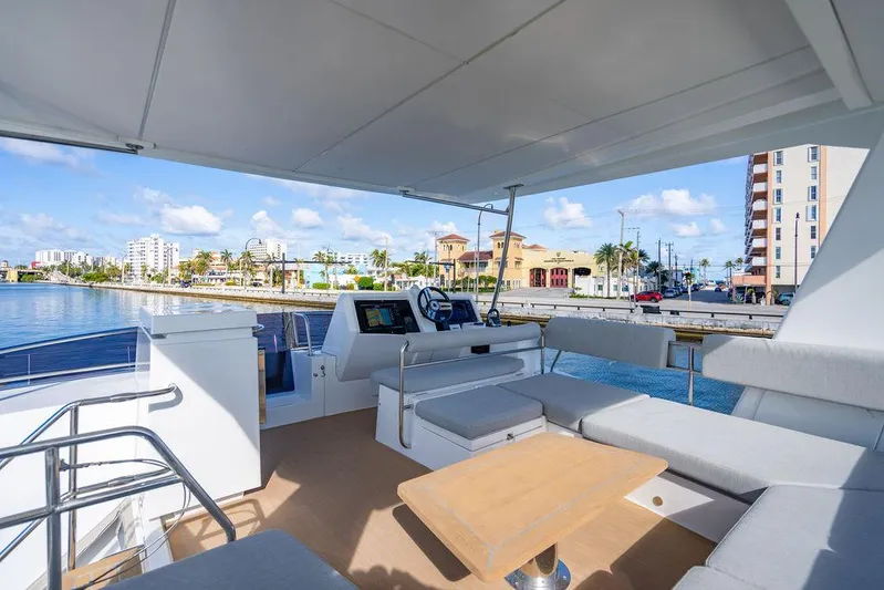 Ziba Yacht Photos Pics 