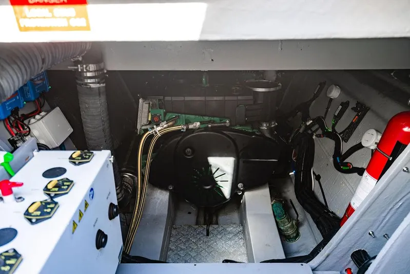 Ziba Yacht Photos Pics 