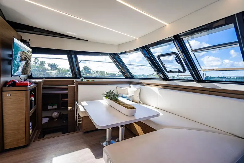 Ziba Yacht Photos Pics 