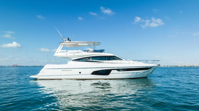 Lyan Yacht Photos Pics 