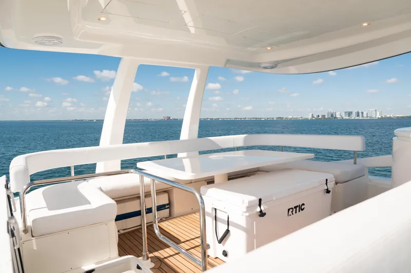 Lyan Yacht Photos Pics 