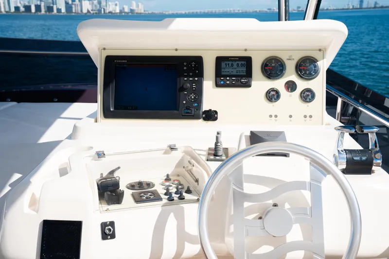 Lyan Yacht Photos Pics 