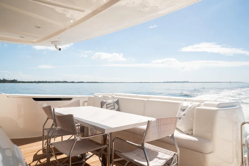 Lyan Yacht Photos Pics 