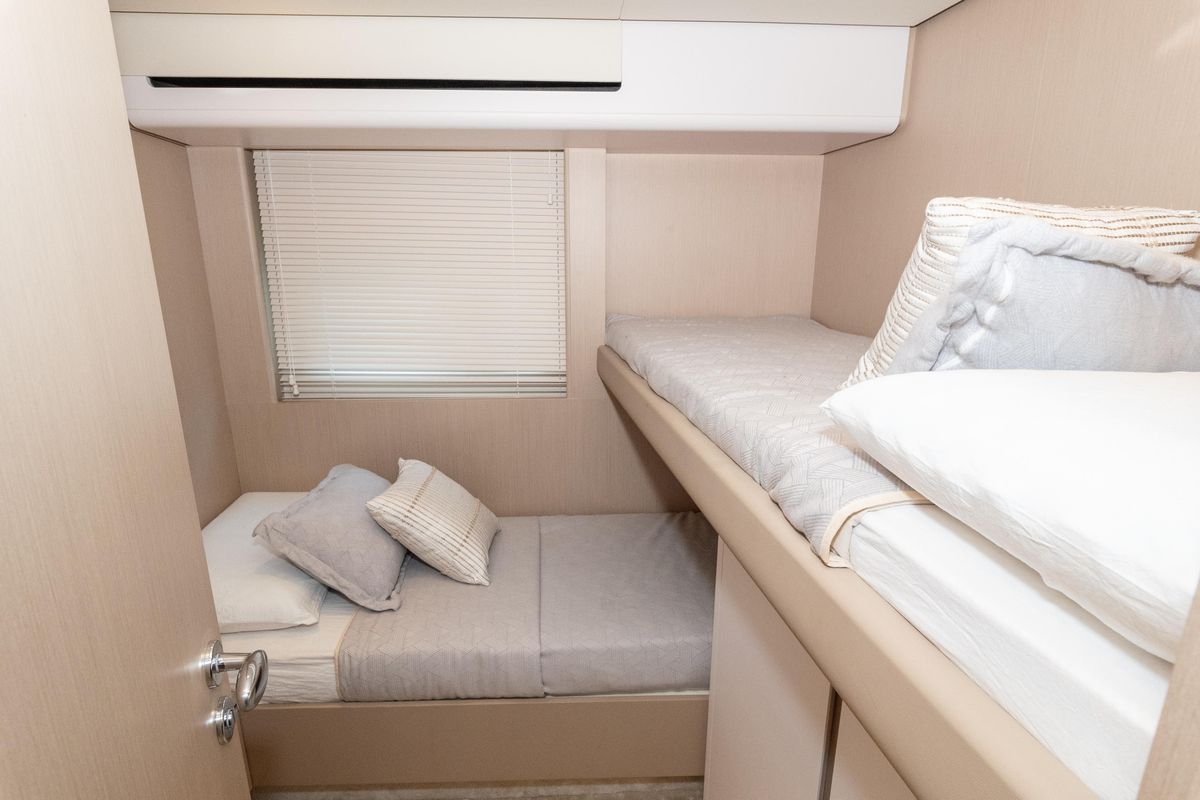 2024 Azimut 68 