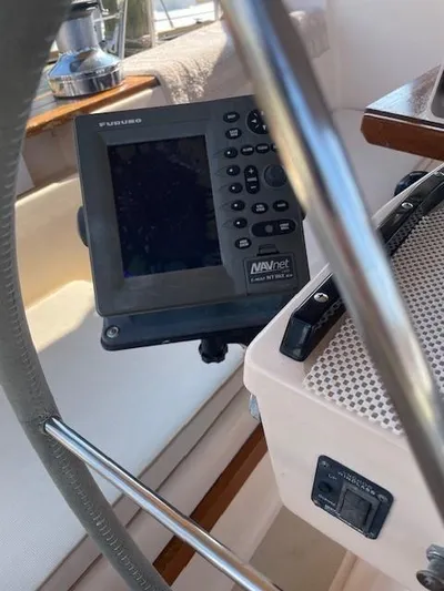 Karaya Yacht Photos Pics Furuno Radar Cockpit Display