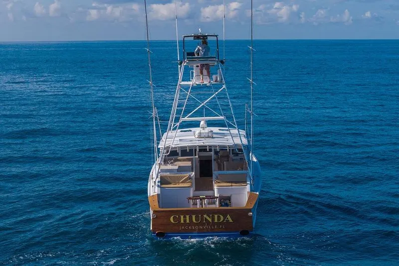 Chunda Yacht Photos Pics Merritt 48 yacht "Chunda" sailing on open ocean, 1998 model.