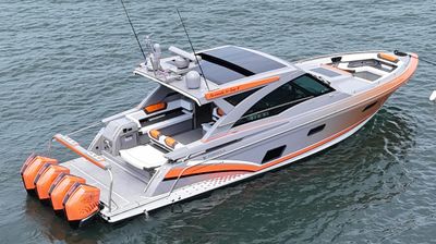 Yacht