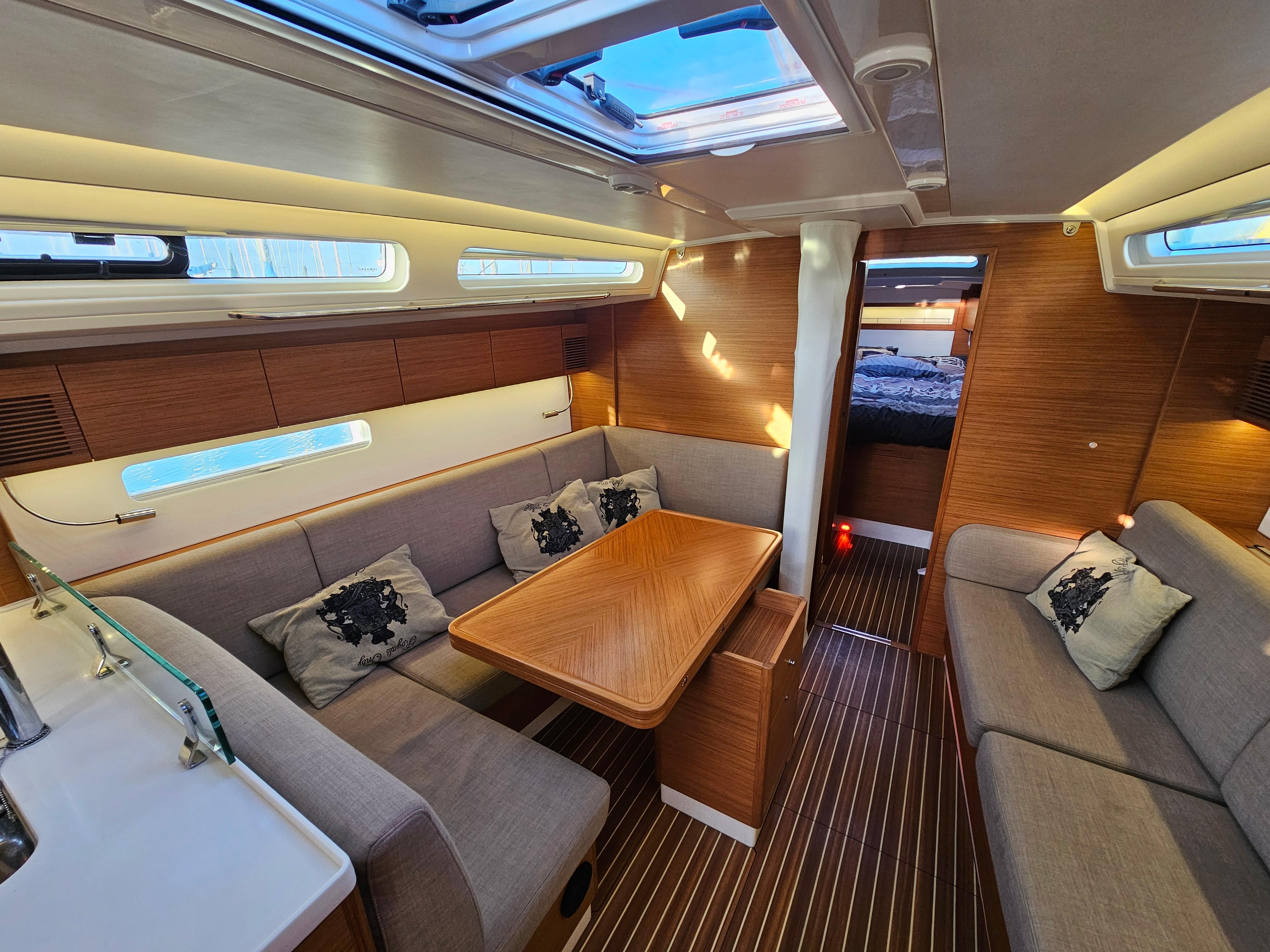 2016 XYachts X4.3 Cruiser for sale YachtWorld