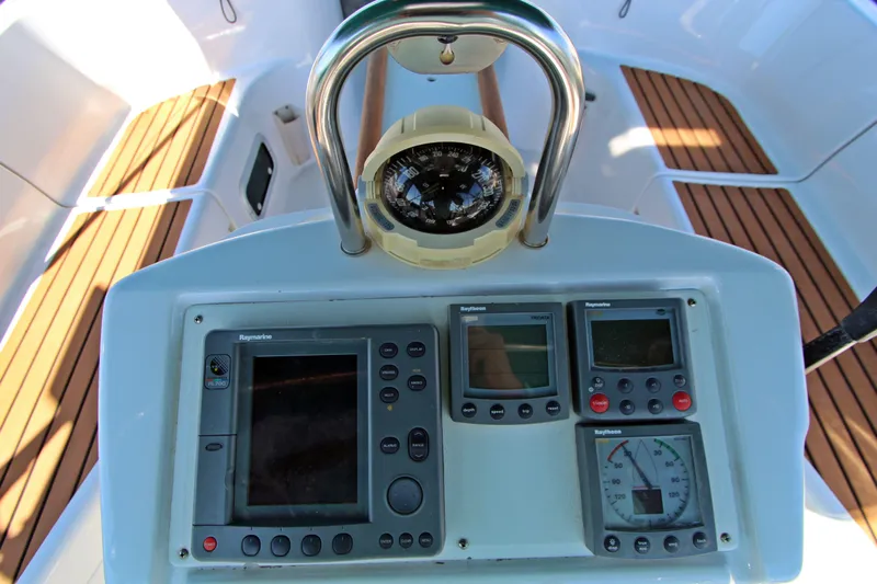  Yacht Photos Pics Cockpit navigation instruments on a 2001 Beneteau Oceanis 461 sailboat.