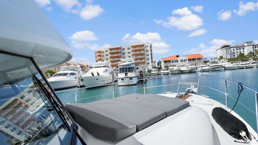 2017 Beneteau Swift Trawler 34