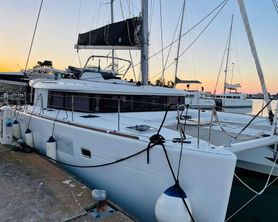 Lagoon 450 F