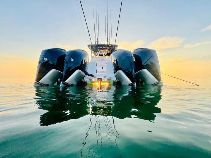 Tightline Yacht Photos Pics 