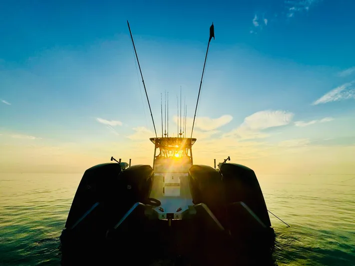 Tightline Yacht Photos Pics 