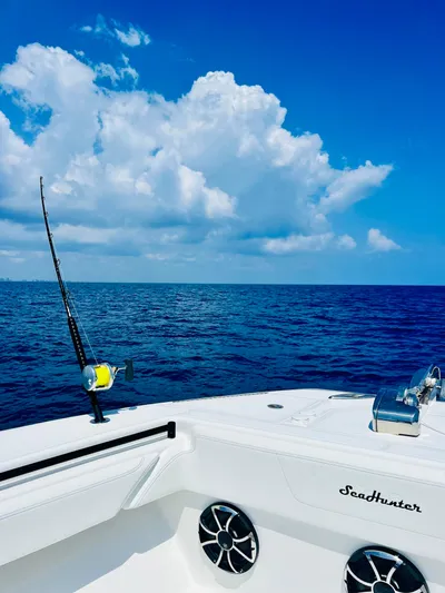 Tightline Yacht Photos Pics 