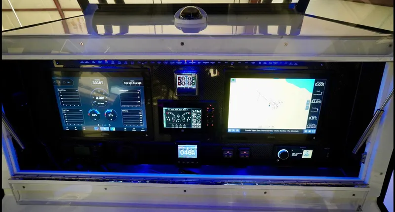 Tightline Yacht Photos Pics 