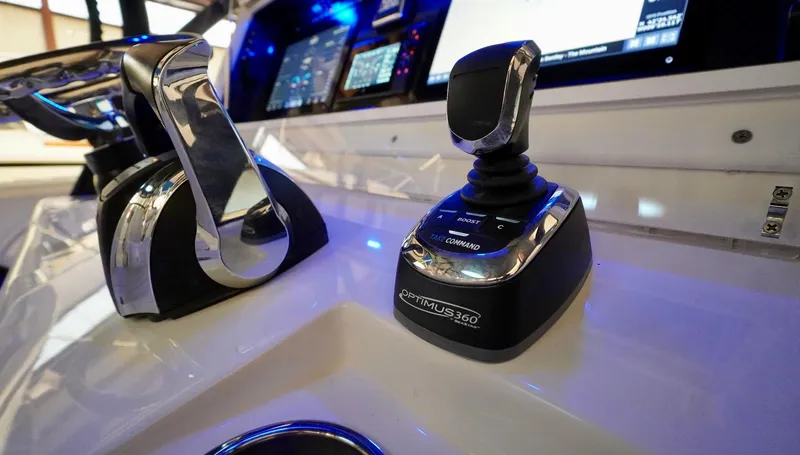 Tightline Yacht Photos Pics 