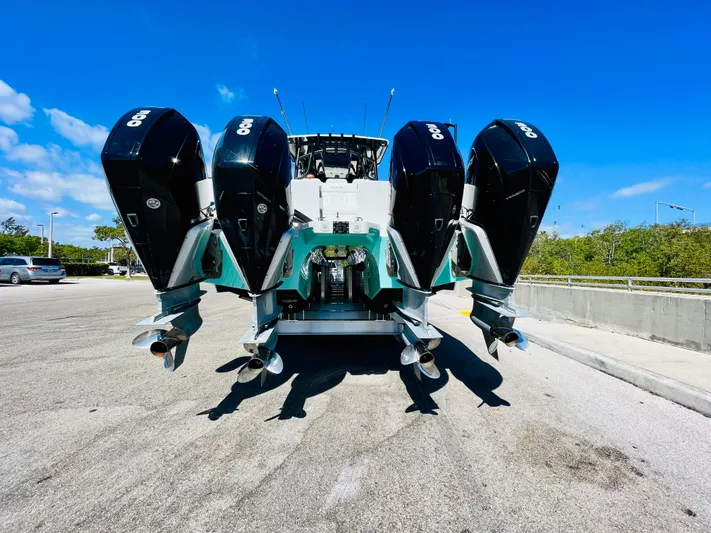 Tightline Yacht Photos Pics 