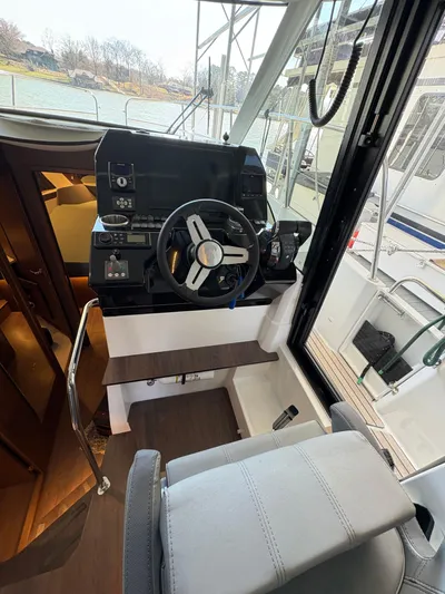 Tyme Again Yacht Photos Pics 