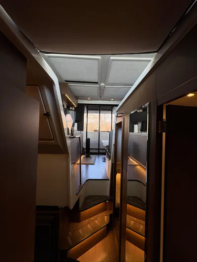 Tyme Again Yacht Photos Pics 