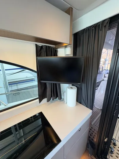 Tyme Again Yacht Photos Pics 