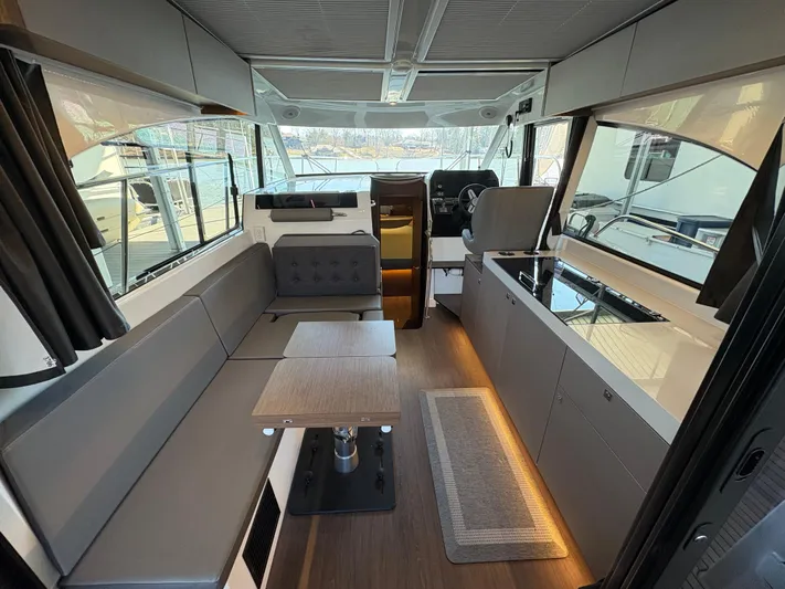 Tyme Again Yacht Photos Pics 