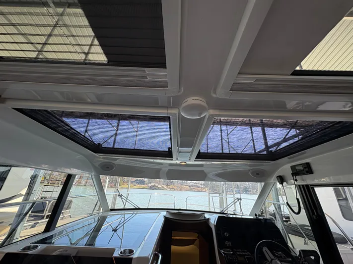 Tyme Again Yacht Photos Pics 