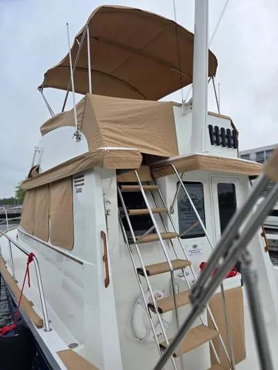Juju Yacht Photos Pics 