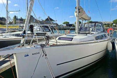 2022 Dufour 360