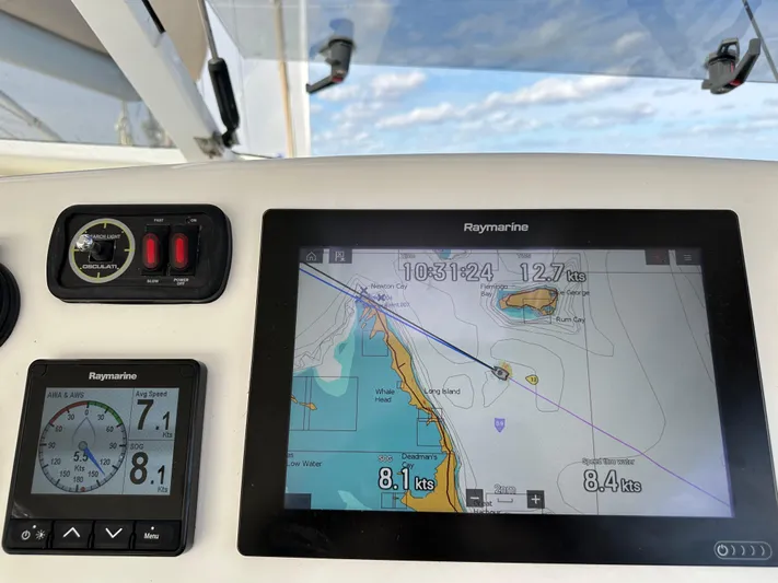 Nawa Yacht Photos Pics 