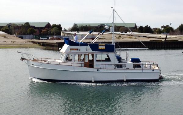 1986 Grand Banks Classic