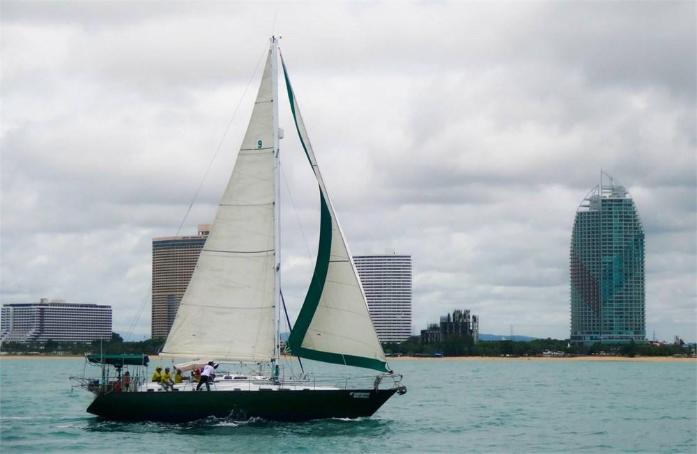 2000 Celestial 48