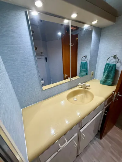 Frejya Yacht Photos Pics 