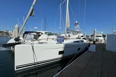 Hanse 418