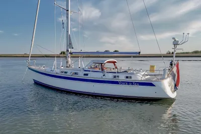 Hallberg-Rassy 48