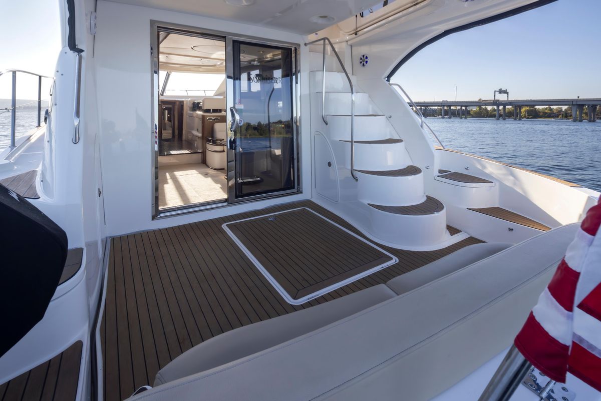 2015 Meridian 44 