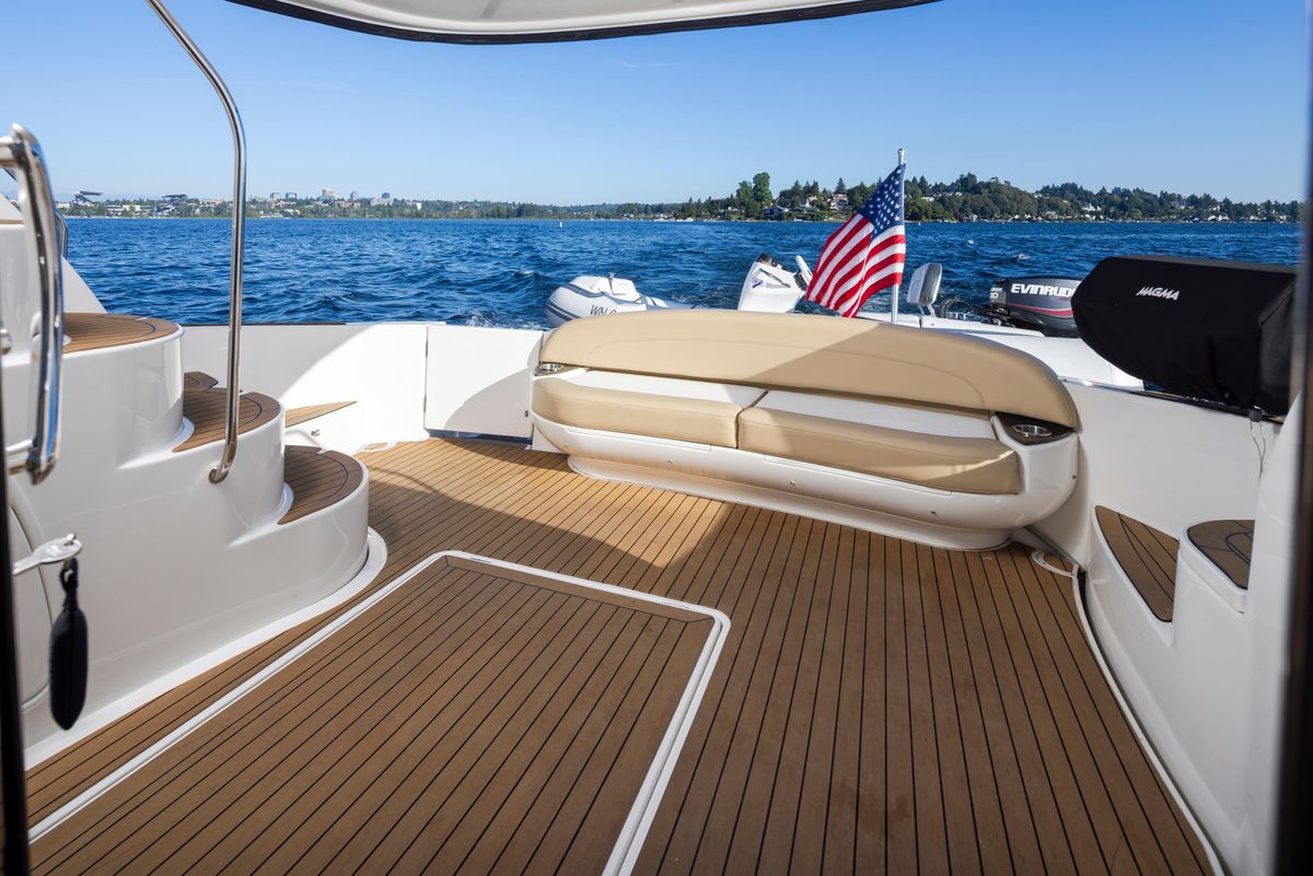2015 Meridian 44 
