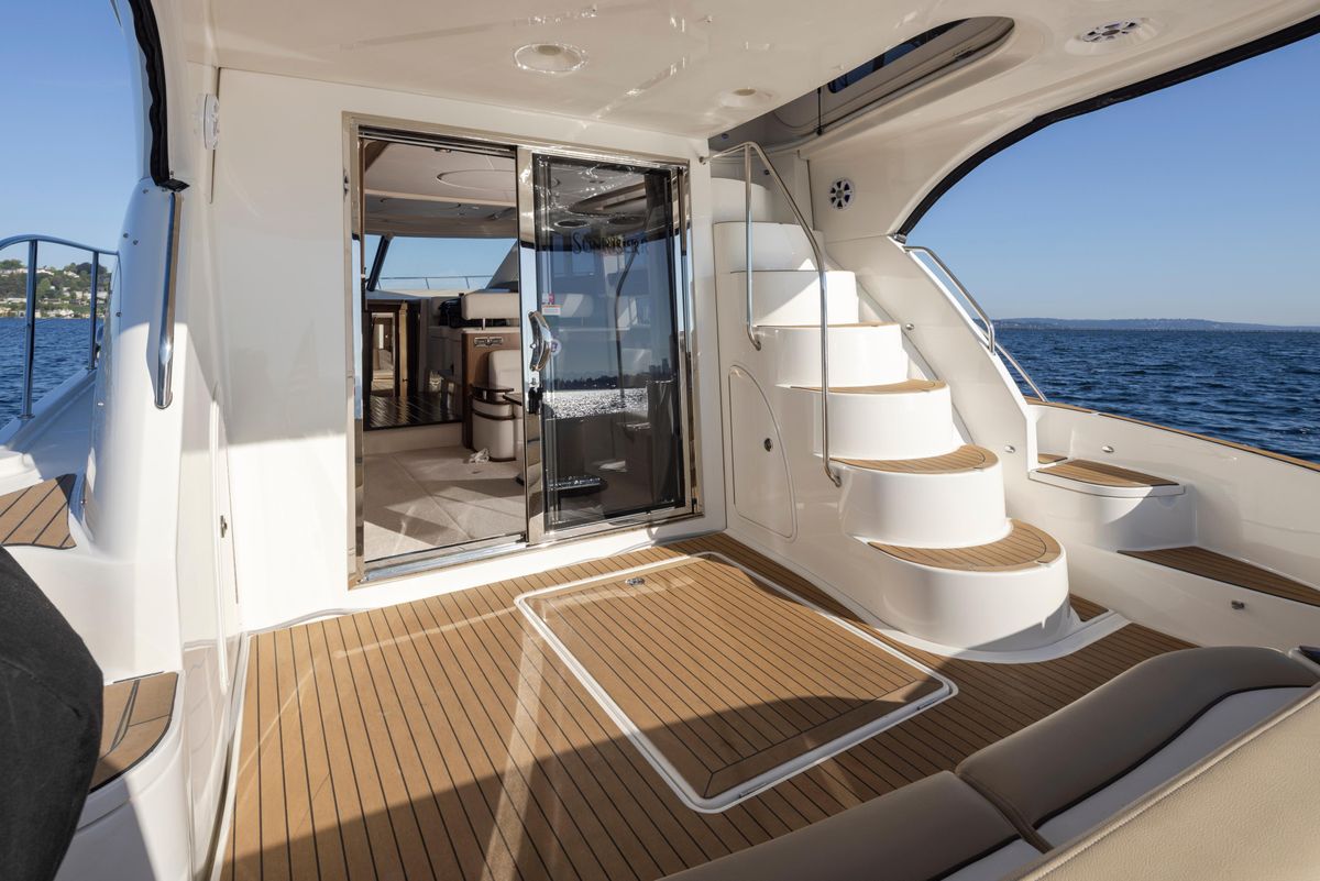 2015 Meridian 44 