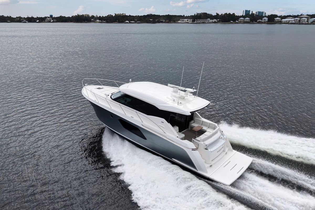 2019 Tiara Yachts 49 