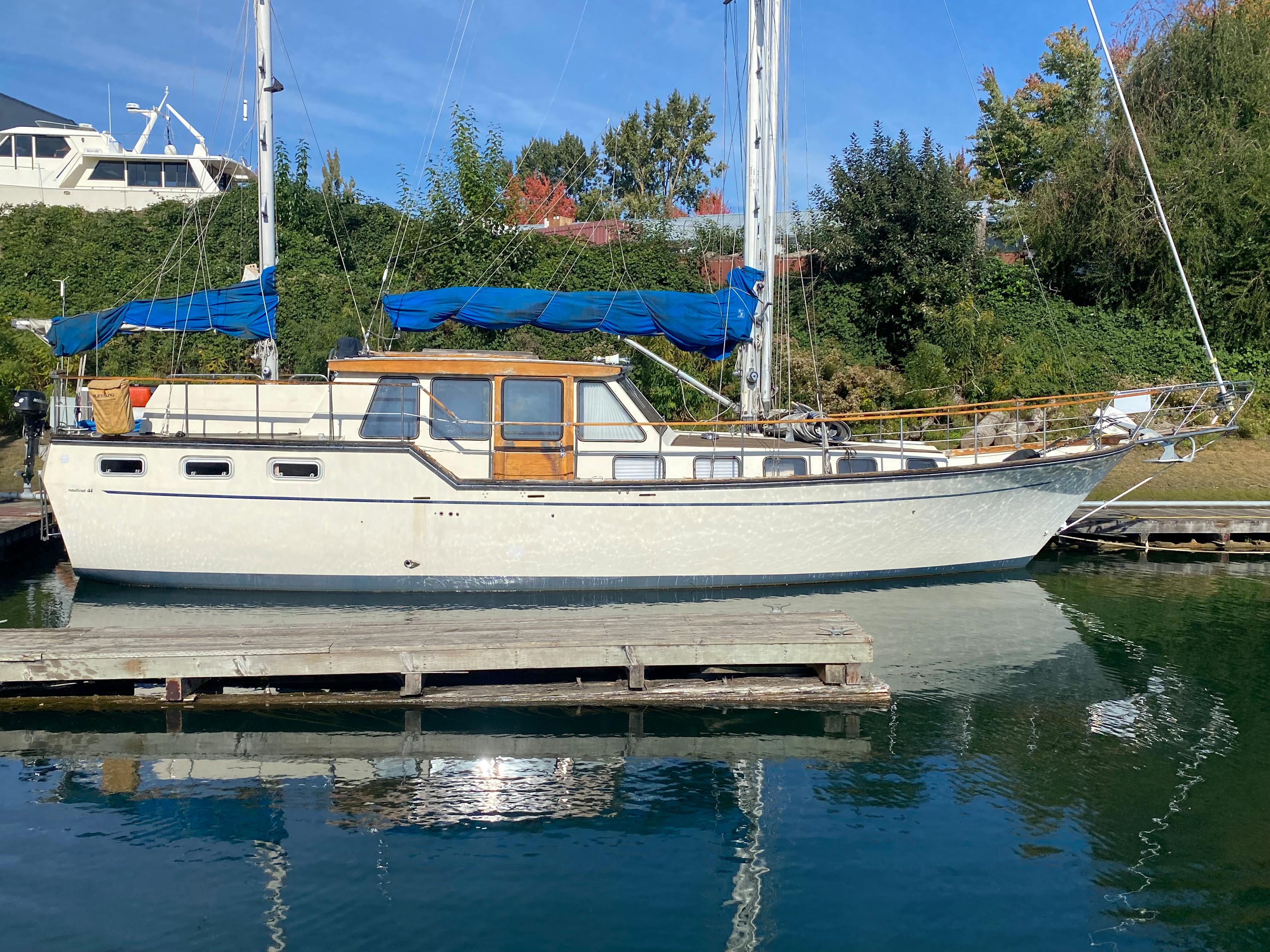 sailboatdata nauticat 44